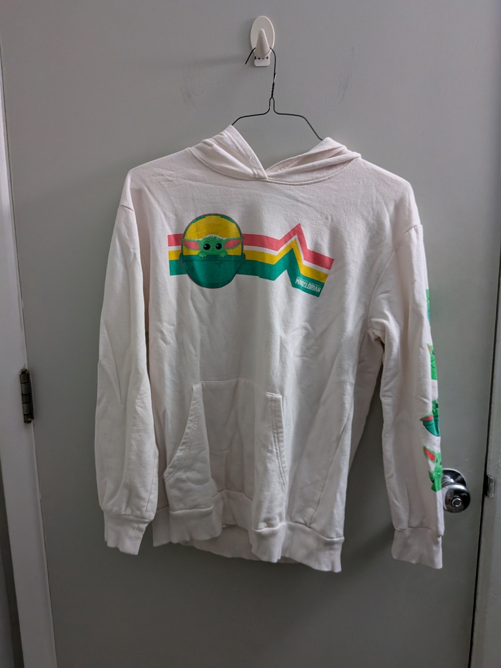 Star Wars The Mandalorian Rainbow The Child Grogu Hoodie Medium Movie Yoda EUC
